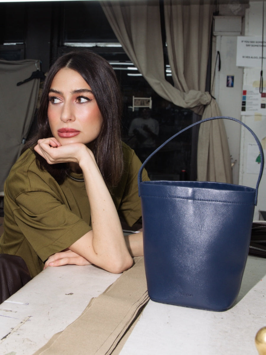 pietro-us.pro The Chelsea Mini Navy Leather Bucket Bag