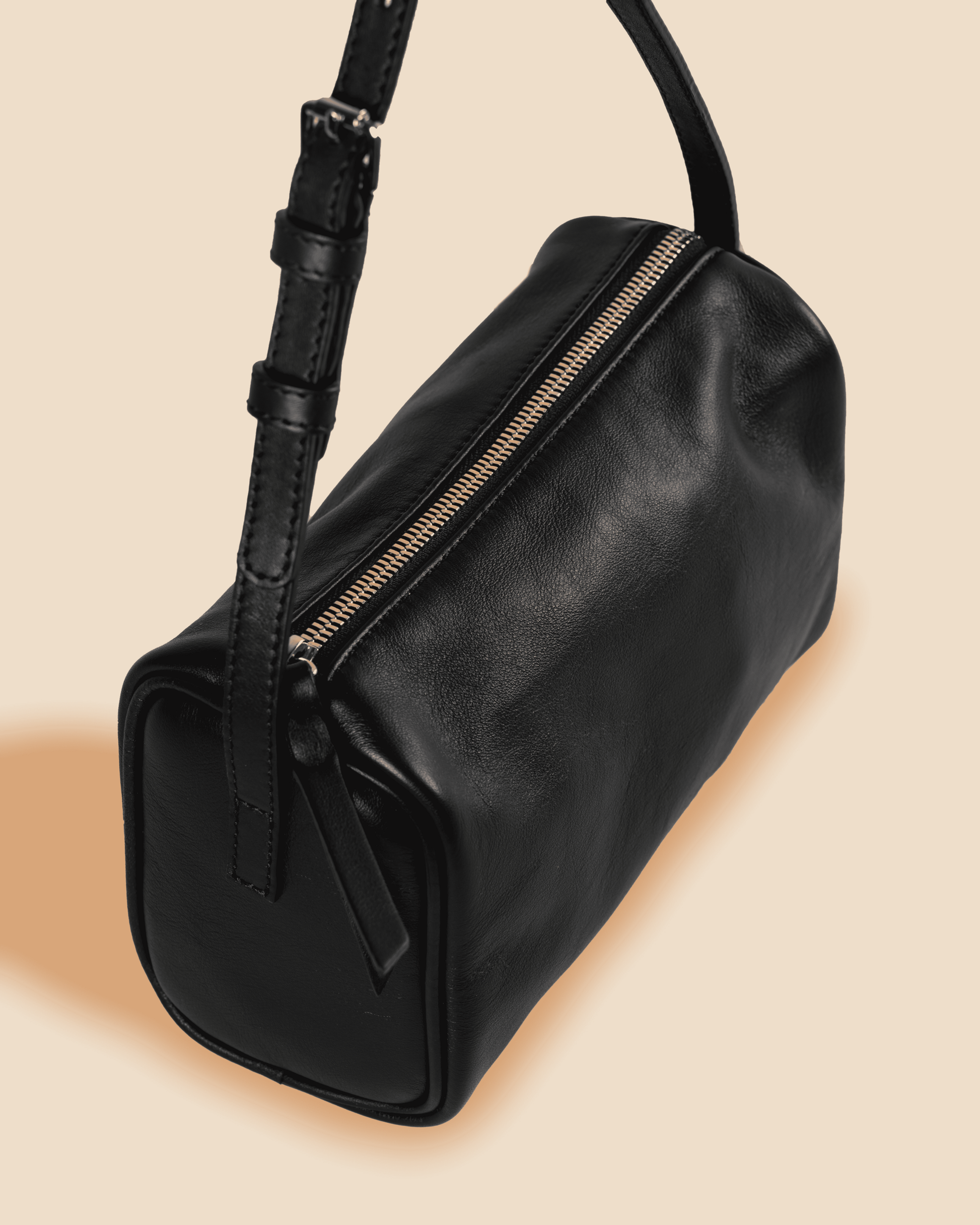 pietro-us.pro The Lafayette Midnight Mini Barrel Bag