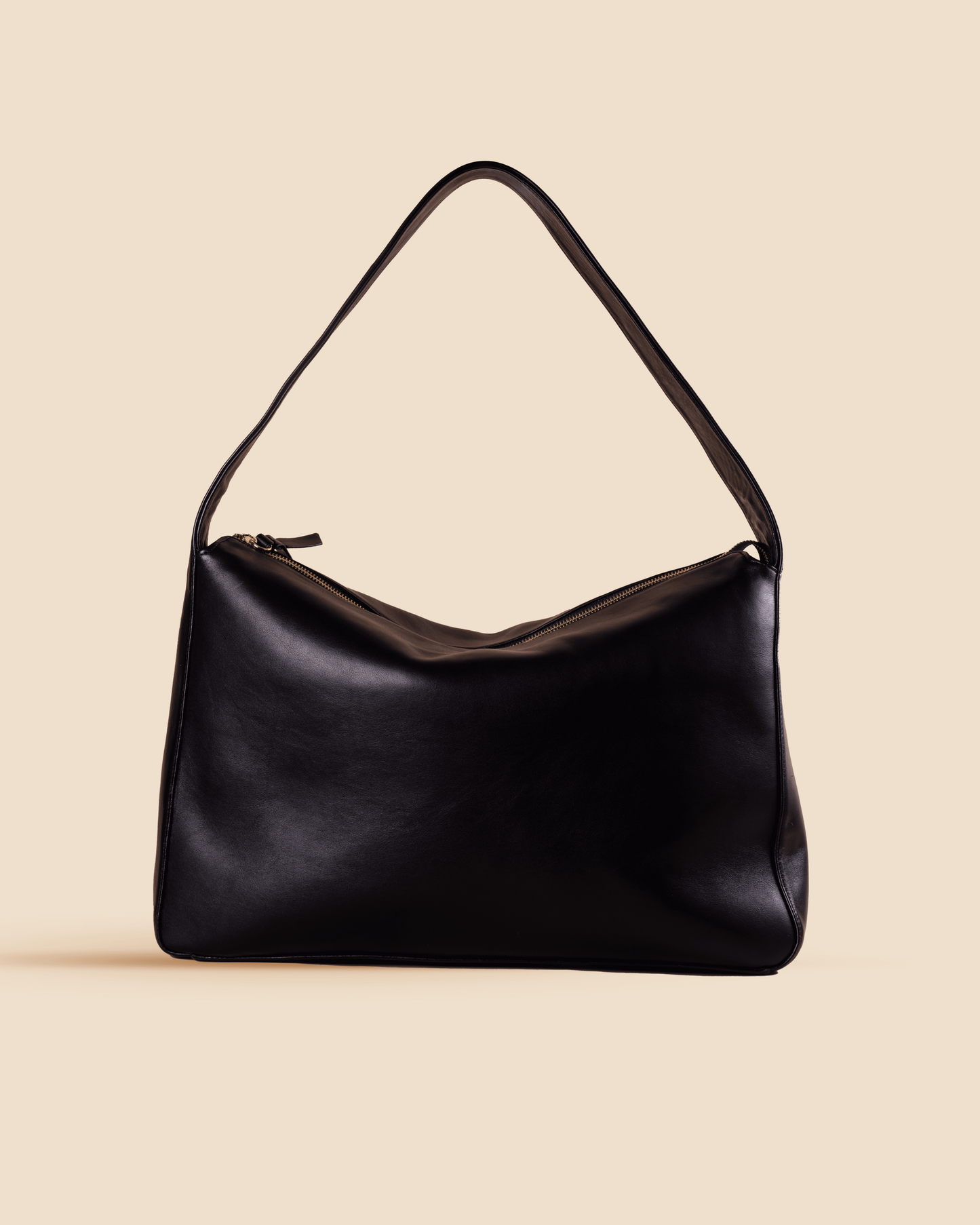 pietro-us.pro The Park Ave Midnight Leather Bag