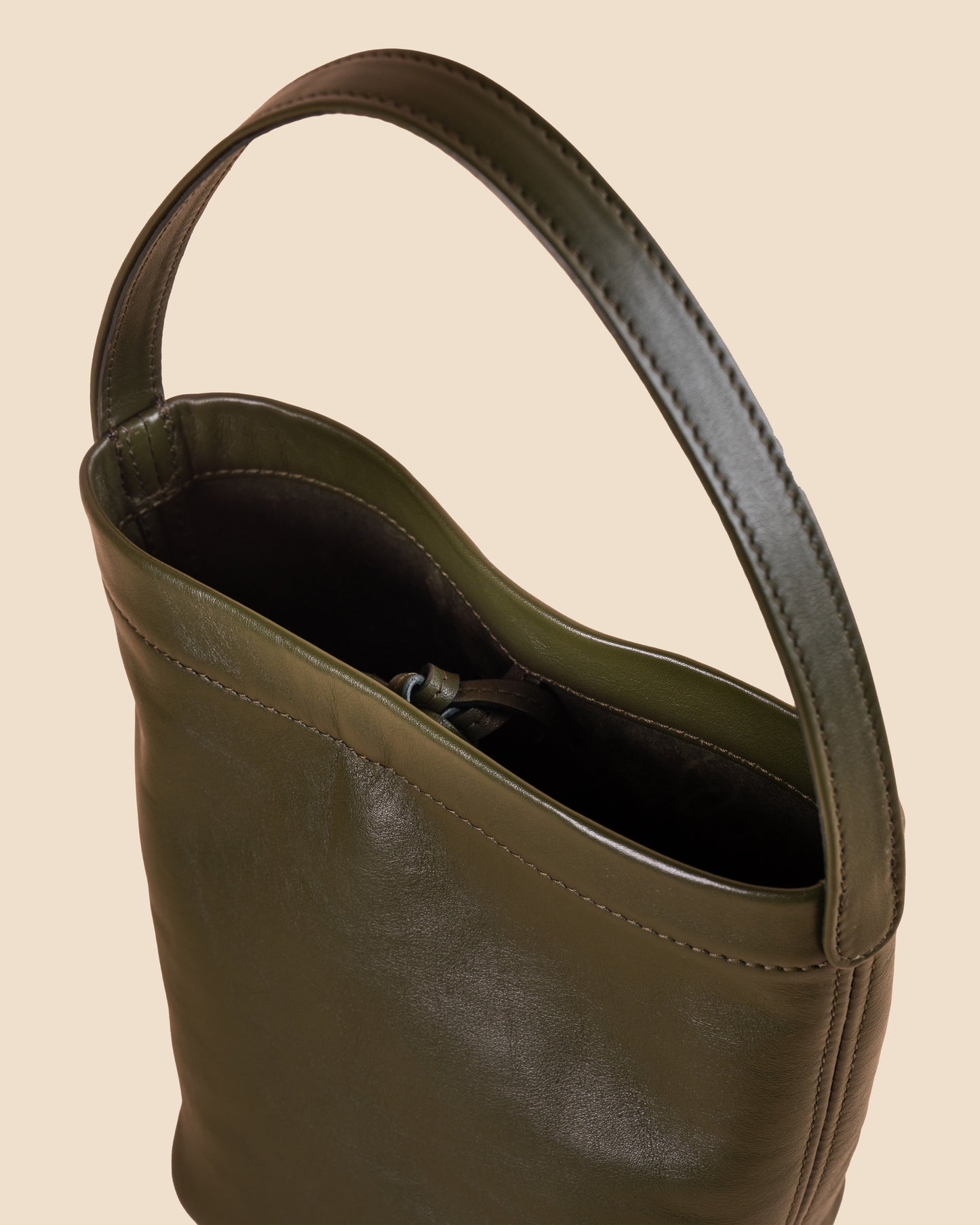 pietro-us.pro The Chelsea Mini Olive Leather Bucket Bag