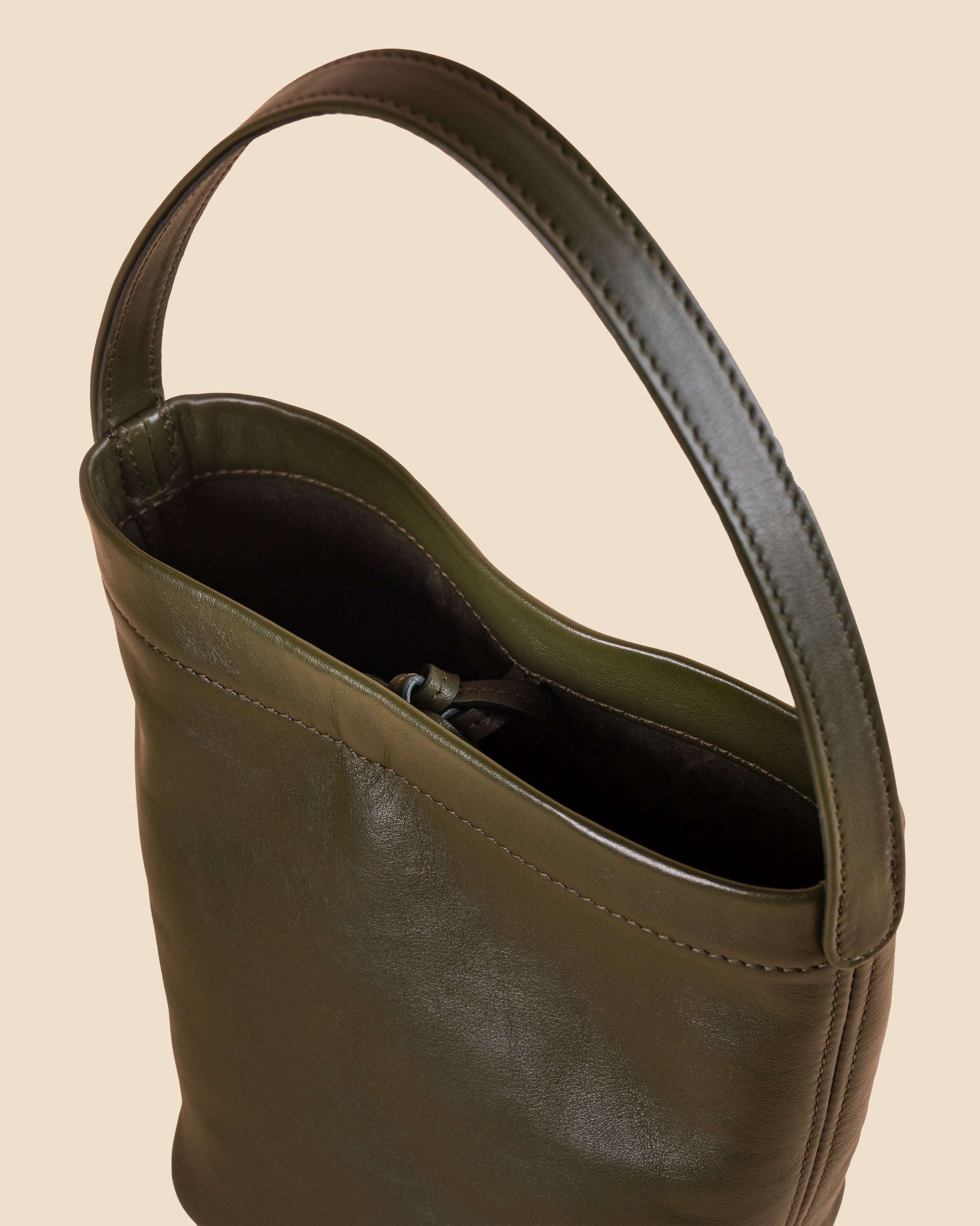pietro-us.pro The Chelsea Mini Olive Leather Bucket Bag