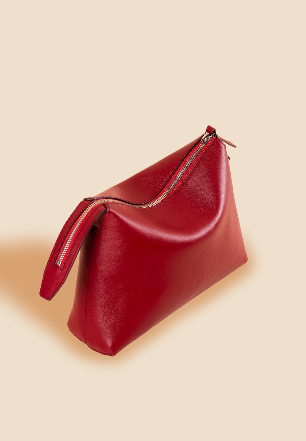 pietro-us.pro The Hudson Clutch Ruby Leather Bag