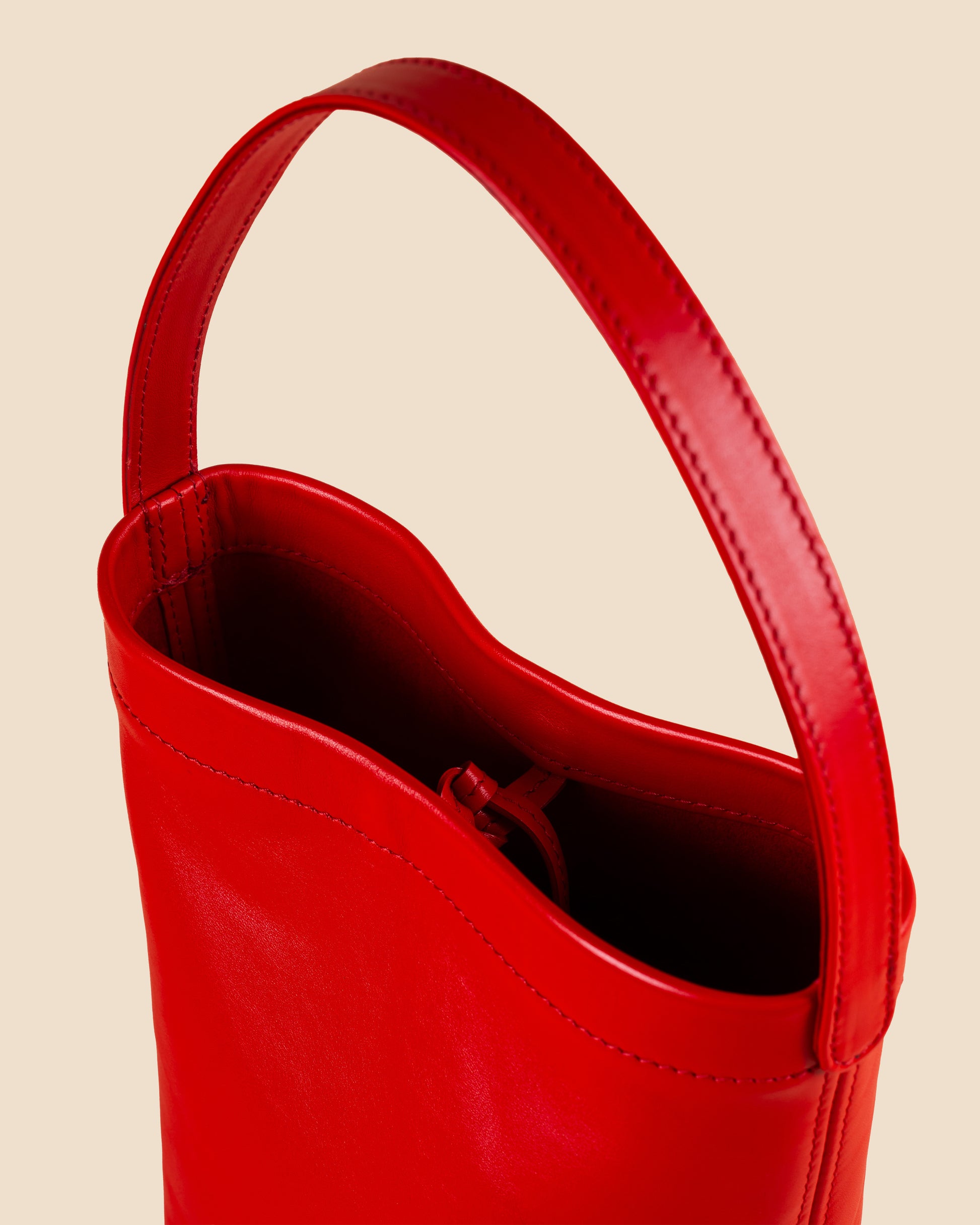 pietro-us.pro The Chelsea Mini Scarlet Leather Bucket Bag
