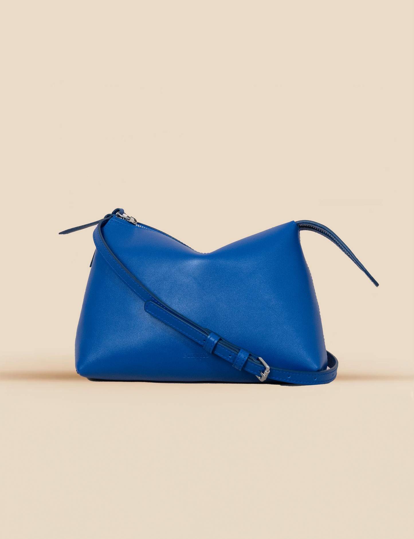 pietro-us.pro The Hudson Clutch Cobalt Leather Bag