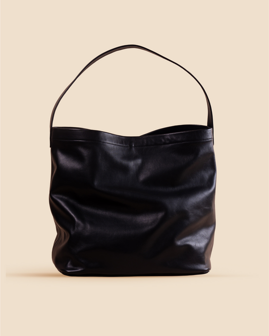 pietro-us.pro The Chelsea XL Midnight Leather Tote