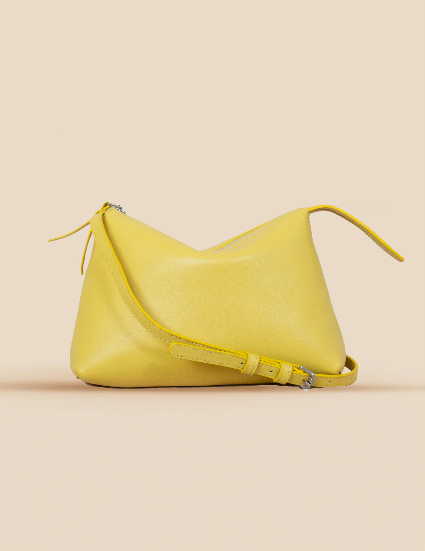 pietro-us.pro The Hudson Clutch Lemon Leather Bag